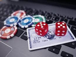 Antarmuka aplikasi mobile rafaslot menampilkan permainan slot dan menu navigasi